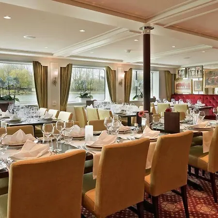 Hotelship Poseidon Botel Dusseldorf