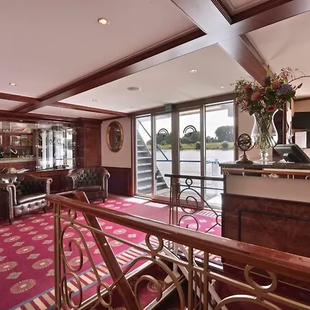 Hotelship Poseidon 3* Dusseldorf